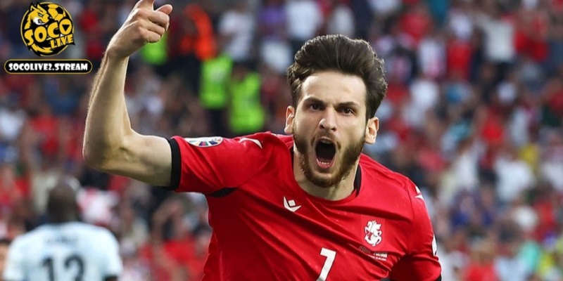 Khvicha Kvaratskhelia đã trải qua năm tháng khó khăn khi còn là cầu thủ trẻ